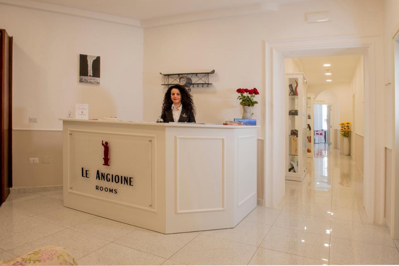 Le Angioine Rooms Naples Exterior photo