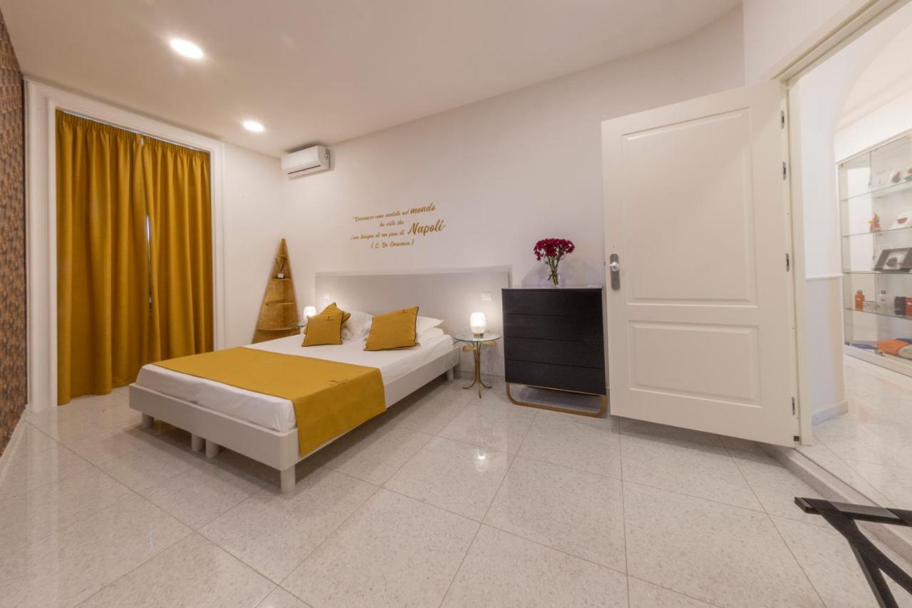 Le Angioine Rooms Naples Exterior photo